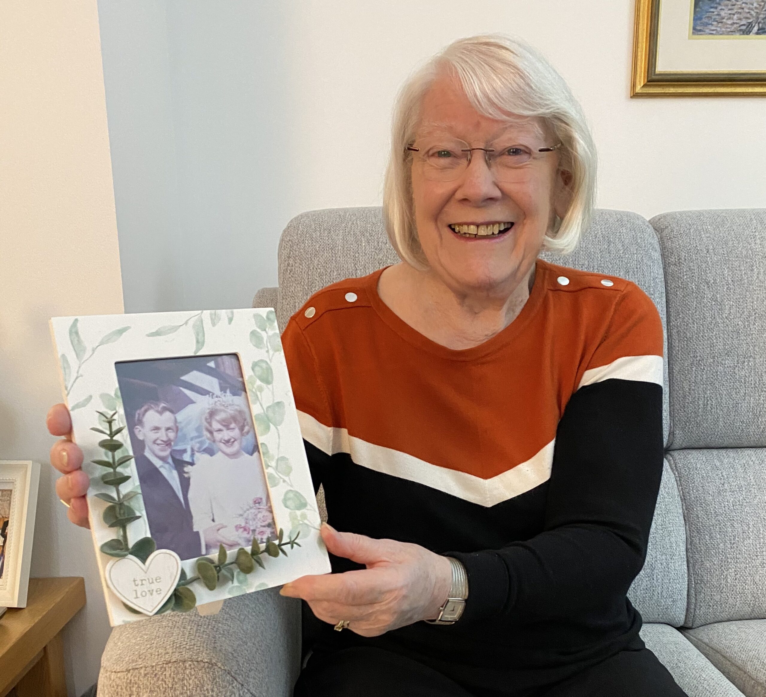 Isabel celebrates Diamond Wedding Anniversary after Robotic Assisted Surgery