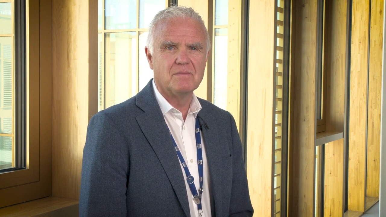 Photo of Tom Steele, Director of Estates NHS Greater Glasgow and Clyde