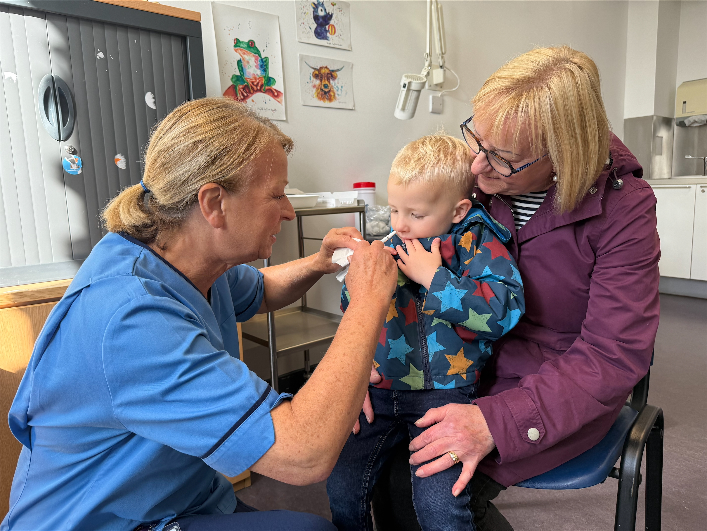 Flu vaccine is a wee scoosh for children in Greater Glasgow and Clyde