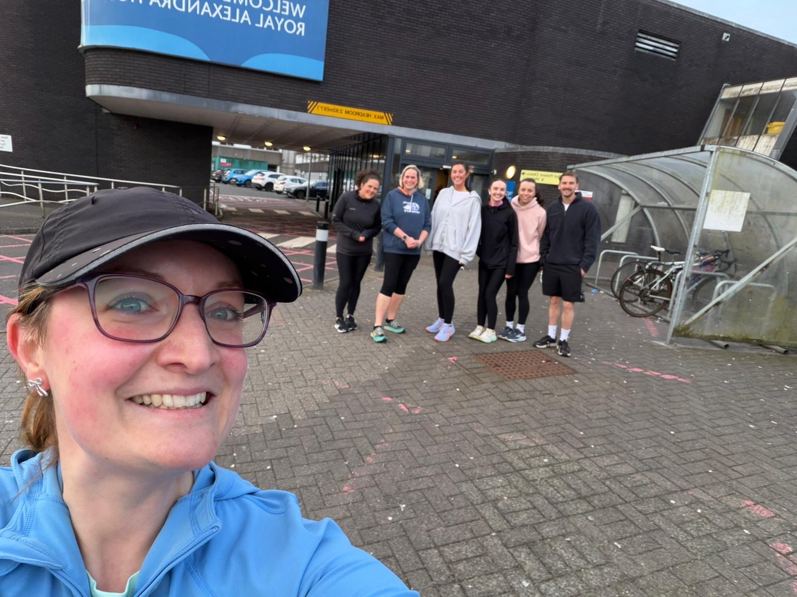 Hospital staff organise fundraising run in memory of much-missed colleague